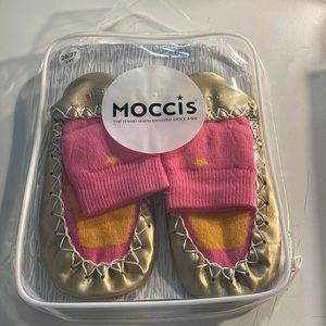 Moccis Brand Hand Sewn Swedish Moccasins